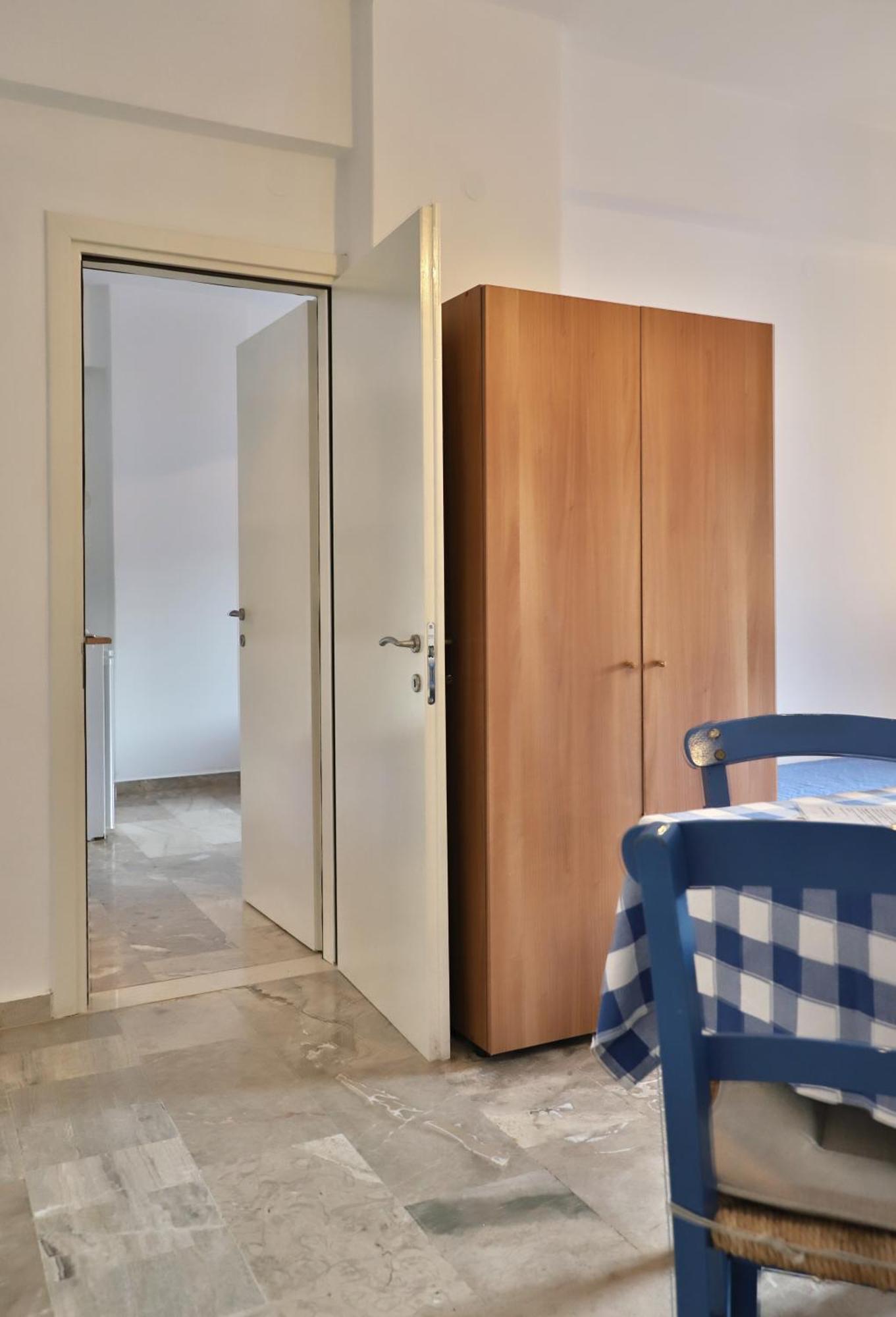 Helios Studios & Apartments Makrýgialos 외부 사진