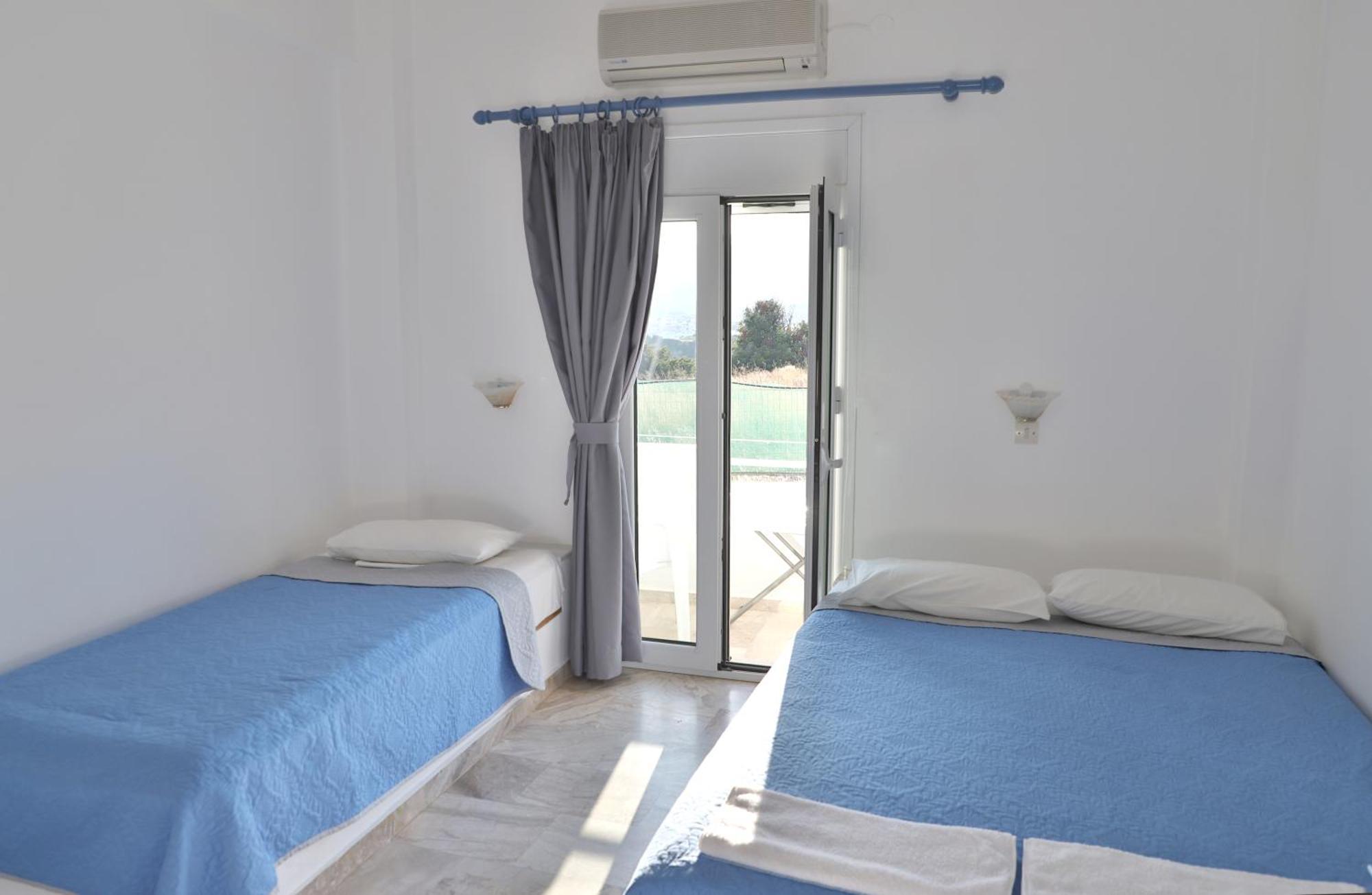 Helios Studios & Apartments Makrýgialos 외부 사진
