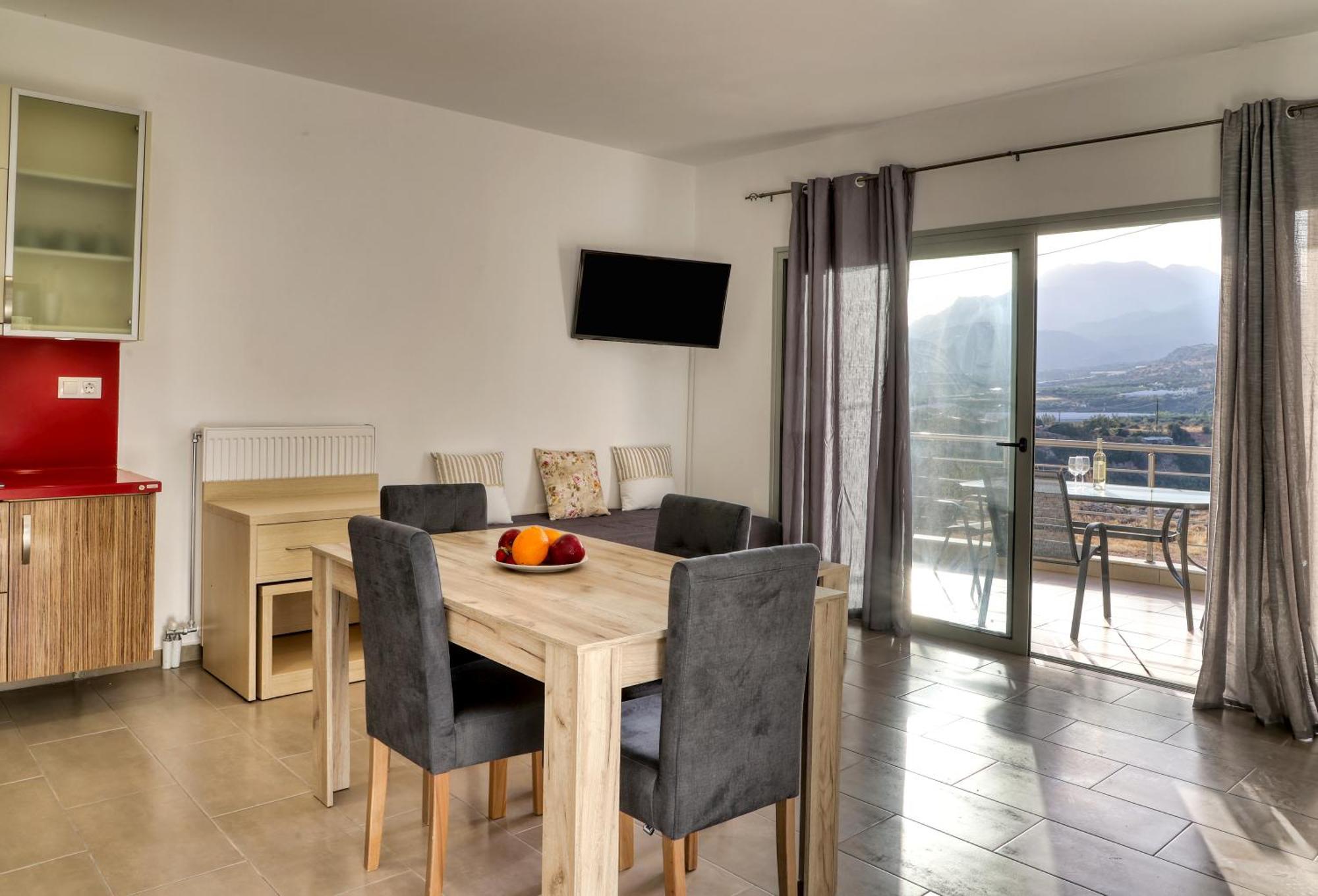 Helios Studios & Apartments Makrýgialos 외부 사진